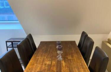 BG Living & Hosting - Stylish Luxury Apartments in the City Center - Parking, WiFi & Washing Machine - Foto 21