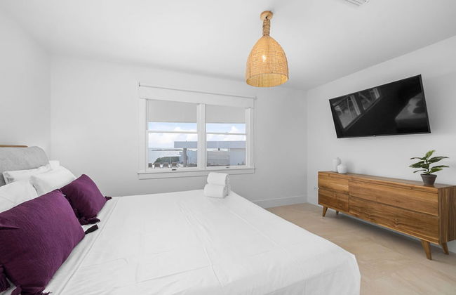 Beachfront Villa w Pool Sleeps 16 Dining Tub - Foto 36