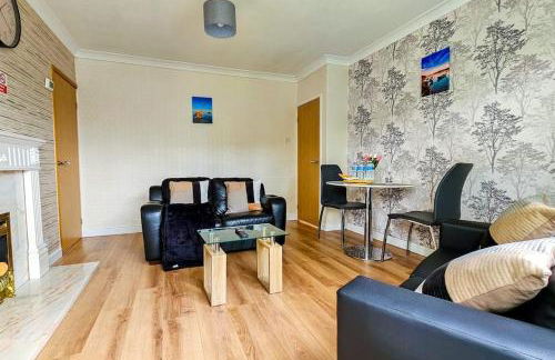 Cosy 2-bed apartment with free parking & ramp access - Foto 21