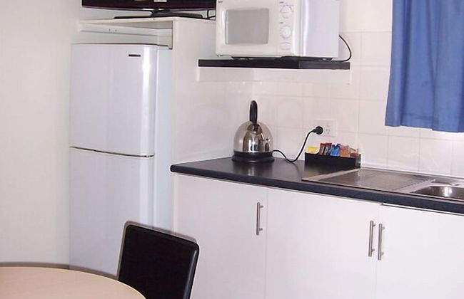 Port Broughton Tourist Park - Photo 42