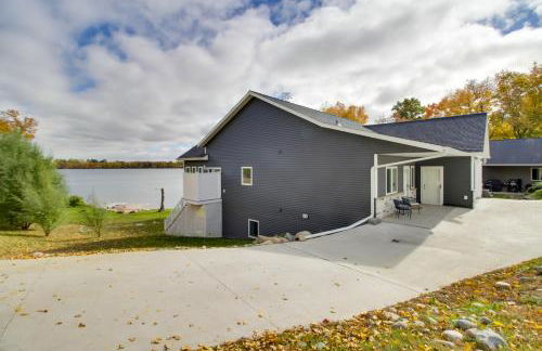 Pearl Lake Retreat with Dock and Stunning Views! - Foto 39