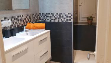 Apartment Market Square - Photo 2