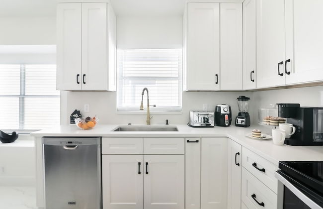 Modern Dream Disney Vacation Getaway Pool - Foto 12