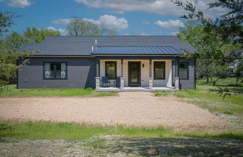 Galena Spring Escape - Hot Tub & Cozy Nights - Foto 36