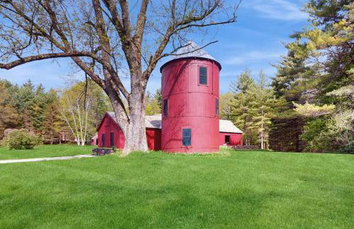 The Red Silo - Photo 15