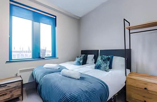 1 Bedroom Apartment in Wigan Town Centre With Free Parking, by Short Term Digs Short Lets & Serviced Accommodation - Foto 2