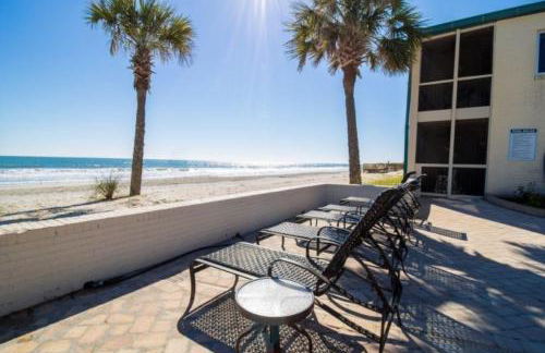 Beach Vibes with Great Amenities on the 2nd Floor - Foto 7