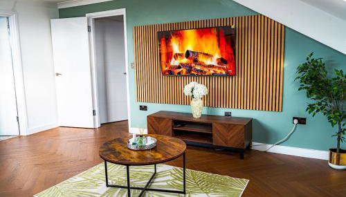 Stylish Luxury 2-Bed Newly Renovated flat - Foto 3