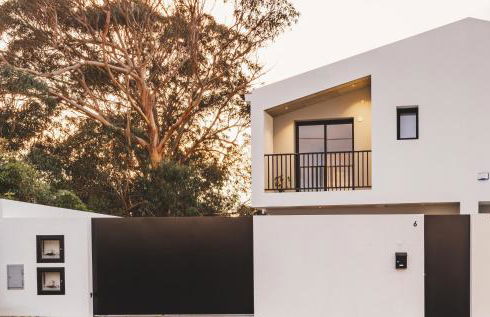 Santana's Place - Photo 3