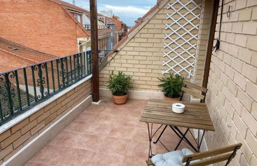 Atico centrico con terraza y garaje - Foto 33