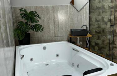 5 pessoas-praia-jacuzzi-Ar em cada quarto -Wi-Fi-estacionamento Residencial Raio de Sol - Foto 19