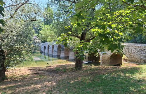 Blue House - Photo 10