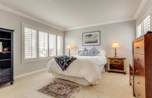 Chic Coastal Home with Outdoor Oasis in Oxnard! - Foto 20