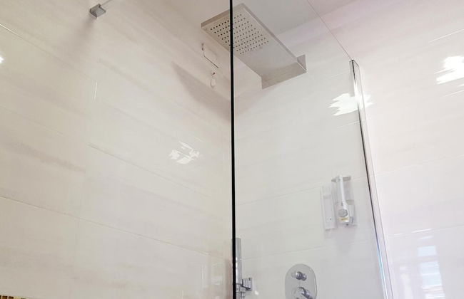 Brezza Marina Luxury Rooms - Photo 28