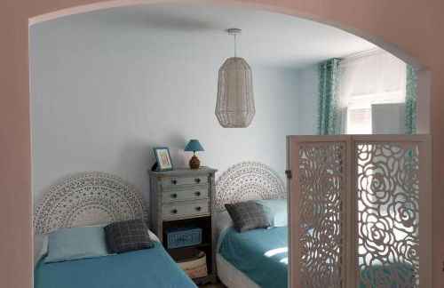 Apartamento con vistas al mar - Photo 26