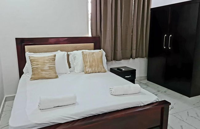 Gorgeous, Quiet & Comfy-close to Highway-parking - Foto 1