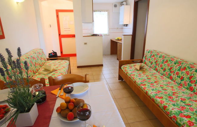 Lovely Holiday Home in Giannella near Beach - Photo 17