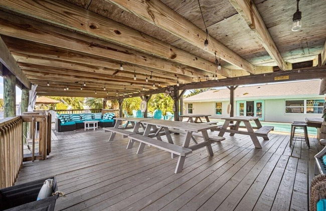 Canal Front Beach Home, Private Pool - Foto 47