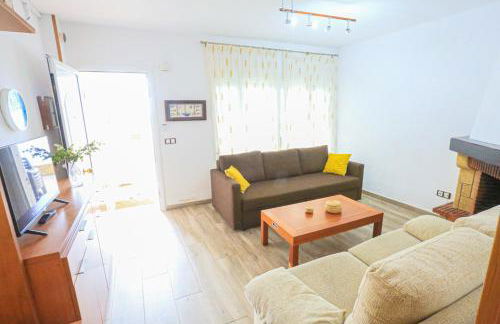 LITORAL COSTA DORADA - VILLA LAURA Only families - Foto 3