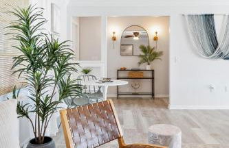 Stylish coastal retreat with Heated Saltwater pool - Foto 55