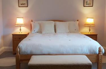 Corner House - Photo 16