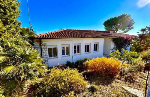 Villa Renata, bellissima villa con terrazzo vista mare e spiaggia inclusa - Foto 36