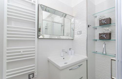 Apartment Luxury Center - Photo 10