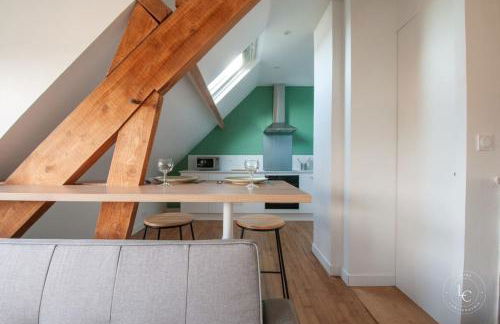 Bright 70m Apartment near City Center & the Loire - Foto 6