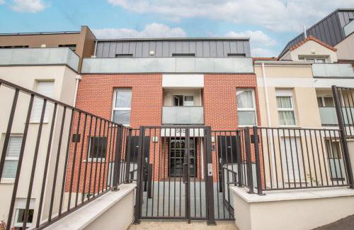 Bel Appartement gare Wifi parking - Foto 13