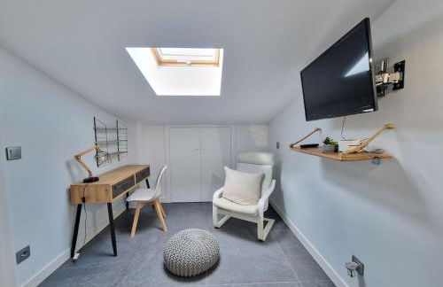 BEACH HOUSE with swimming pool - Photo 20