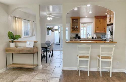 Hot Tub . Near Freeway . Quick 2 Theme Parks/Beach - Foto 7