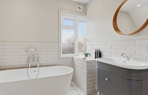 2-Bedroom Cottage Sleeps 5 Free Parking - Foto 19