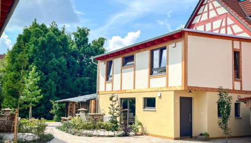 Amber Ferienhain - Ferienhaus 'Kirsche' mit verwunschenem Garten & privater Sauna - Foto 1, Garden