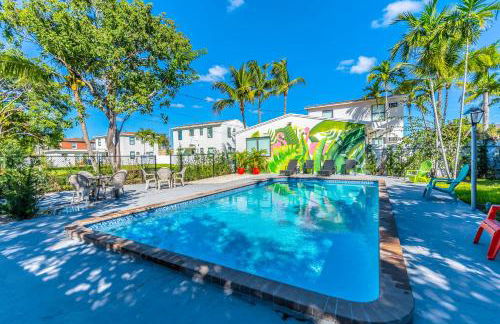 Renovated Apts with Kitchen, Fast WiFi, Smart TV, Roku & Pool Onsite 4 mi to Surfside Beach - Foto 56