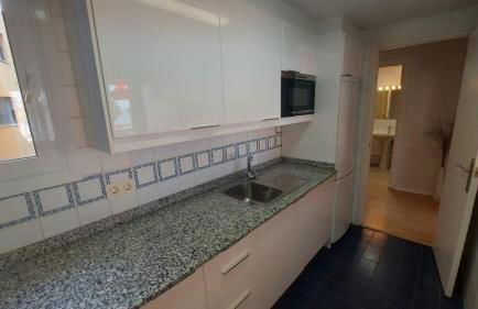 1ª linea reformado y perfecta ubicacion frente al puerto deportivo - Foto 16