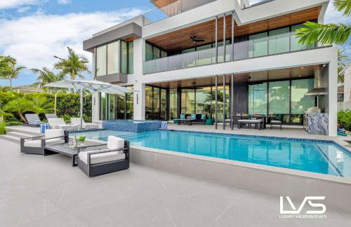 Carlotta- New Construction Luxury Waterfront Villa - Foto 71