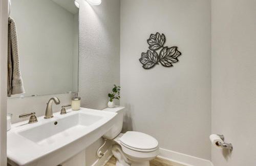 Pet-Friendly Townhome, 1 Mi to Southbank Riverwalk - Foto 13