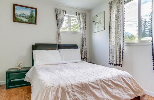 Fire Pit and Mountain Views Outdoorsy PNW Escape - Foto 21