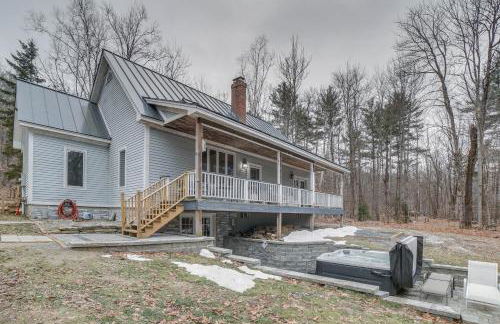 Peaceful Cavendish Retreat with Hot Tub and Fireplace! - Foto 1
