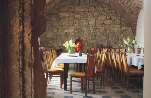 Zamek Korzkiew - Foto 18