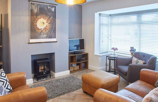 Host Stay Willow View - Photo 1