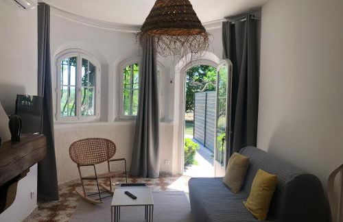 La Tour- Pigeonnier Provençal - Mas des Sous Bois - Foto 4