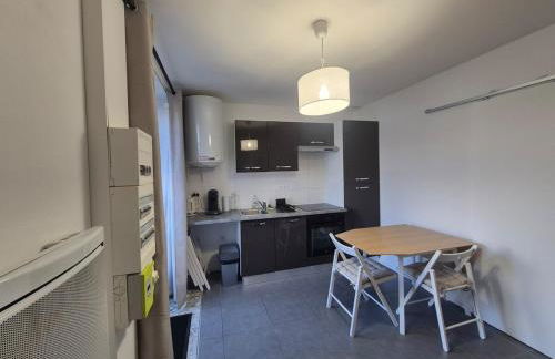 Mooney, 2 rooms, Wi-Fi, Garden Terrace - Foto 12