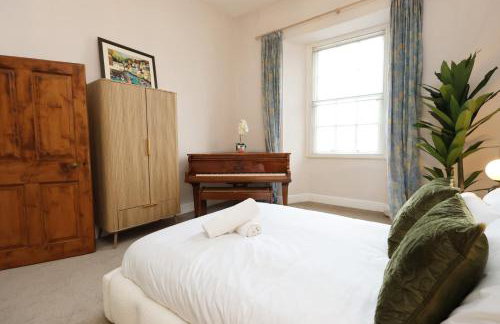 Spacious 3BR Flat in Cowbridge Centre - Foto 16