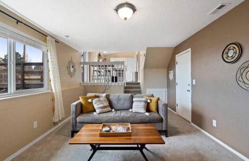 Beautiful Mountain Views Close to Hiking Trails - Foto 30