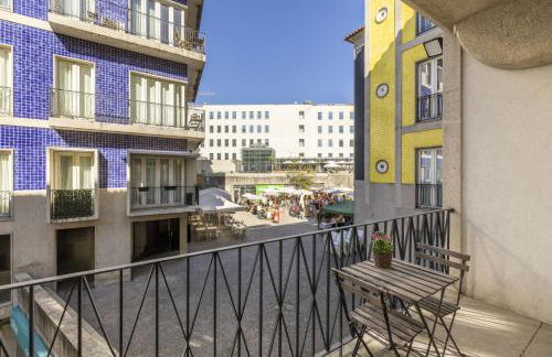 Cardosas Square Living - Photo 38