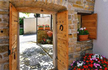 Holiday house with WiFi Paz, Central Istria - Sredisnja Istra - 16623 - Foto 9