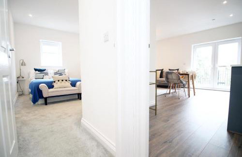 The North - City Centre 3 Bed Flat with Parking and Balcony - Foto 2