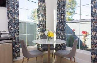 Hollywood Family Nest in Burbank, Steps to Studios! - Foto 18