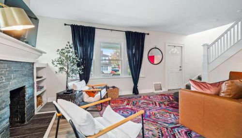 Spacious 4 Bedroom Sleeps 10 with Sauna and Hot Tub - Foto 4